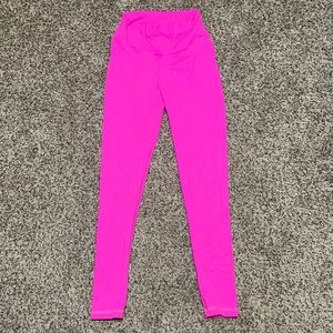 CLS Hot Pink Scrunch Booty Leggings